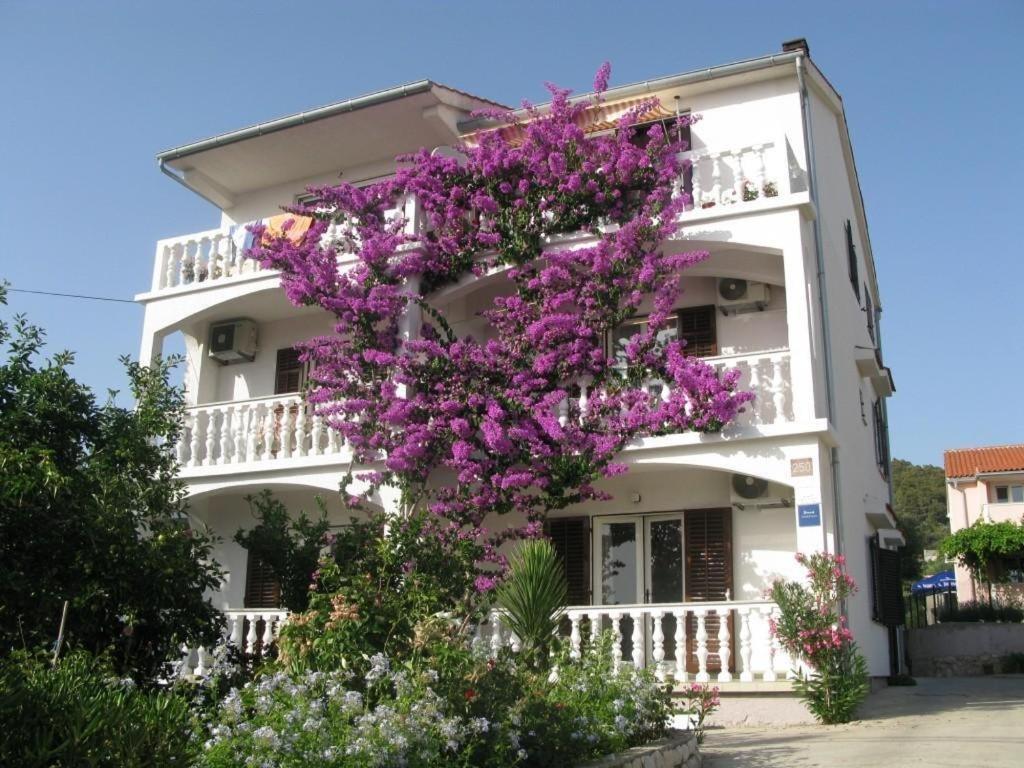 Apartments By The Sea Barbat, Rab - 17620 Barbat na Rabu Extérieur photo