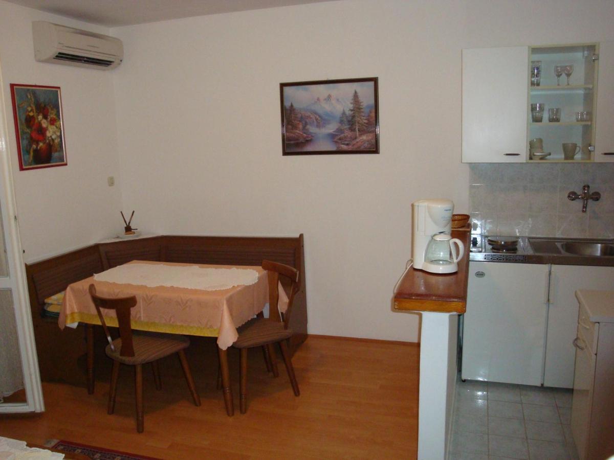 Apartments By The Sea Barbat, Rab - 17620 Barbat na Rabu Extérieur photo